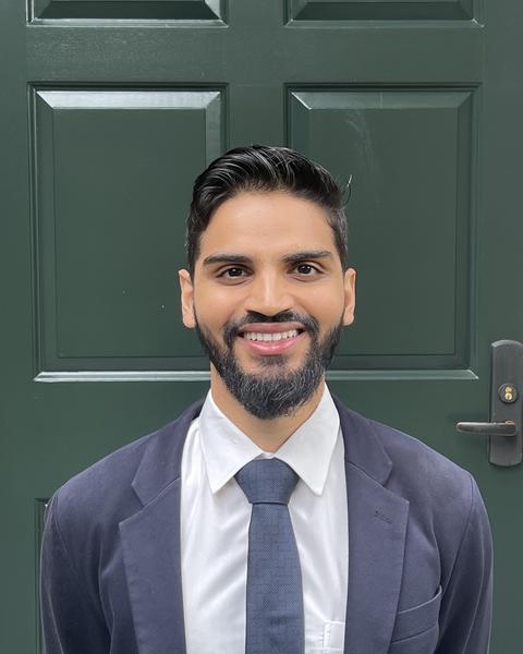 Zeshan Hussain
