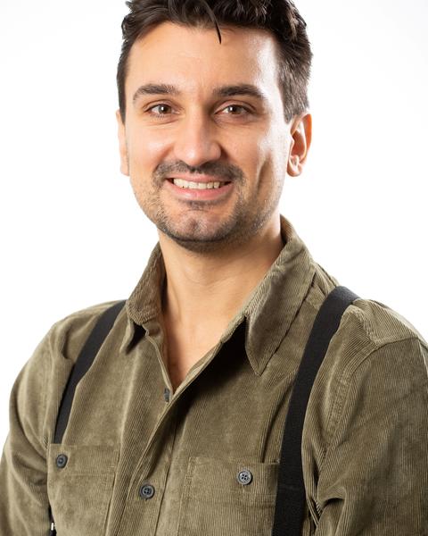 Philippe headshot
