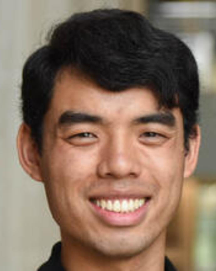 Headshot of Non-Resident Tutor, Andi